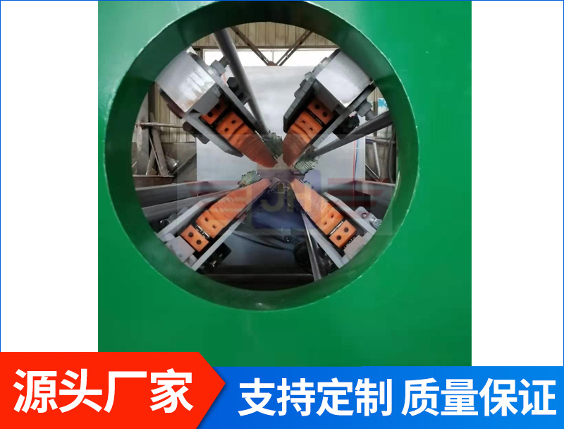 四爪履帶管材牽引機(jī)